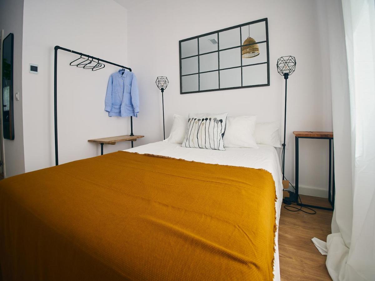 Pelicano Seville Apartments Екстериор снимка