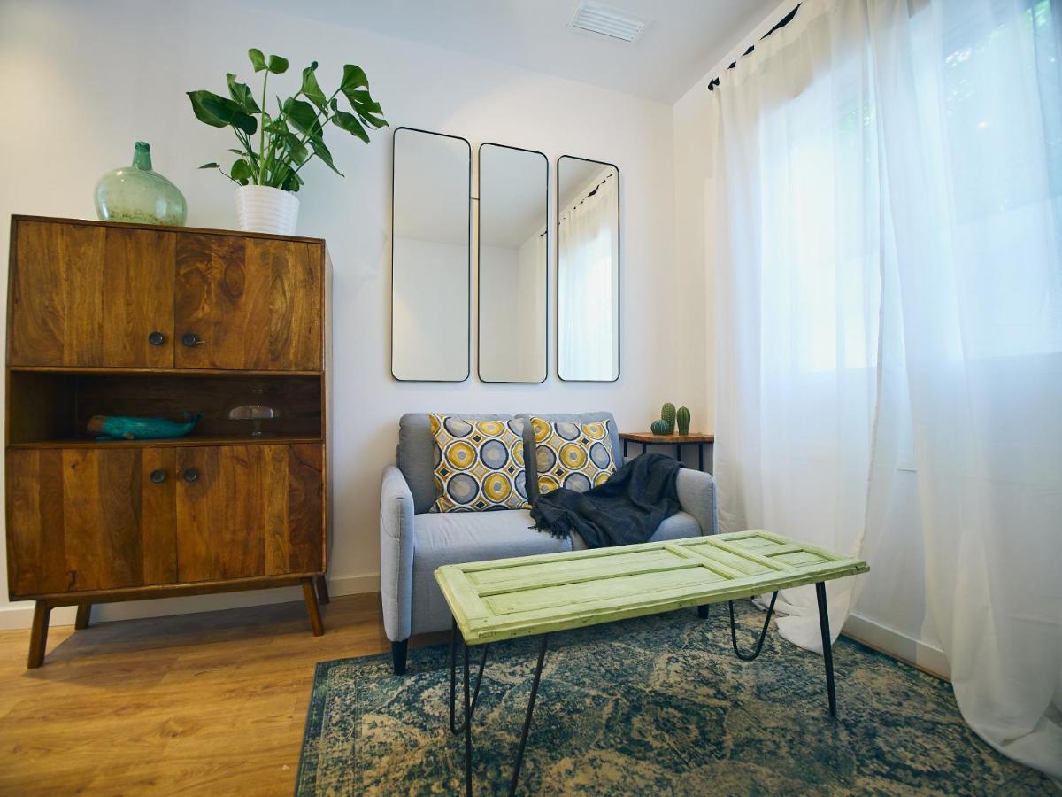 Pelicano Seville Apartments Екстериор снимка