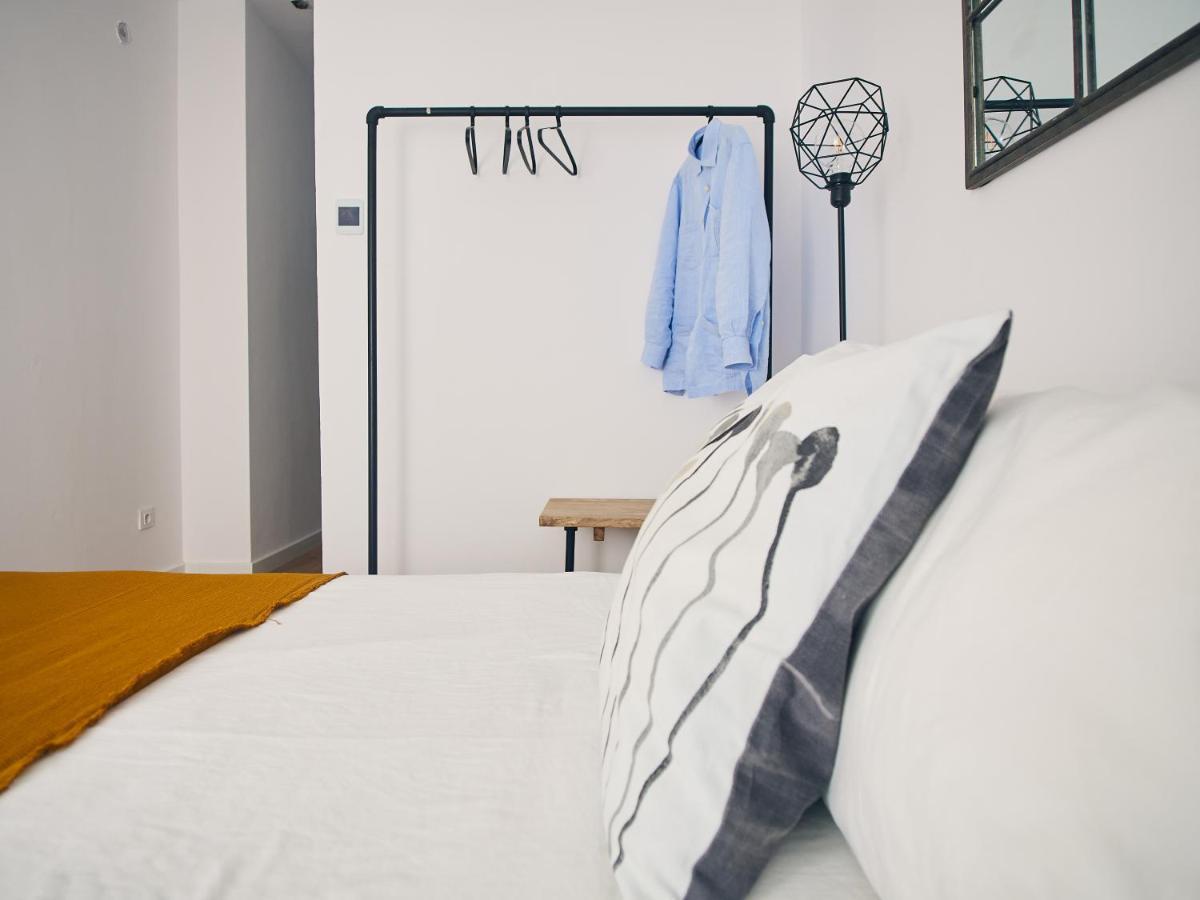 Pelicano Seville Apartments Екстериор снимка